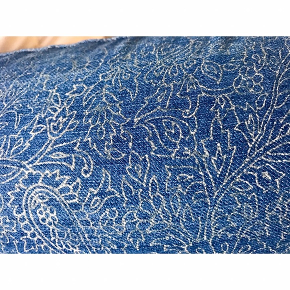 Mumu Berkeley Bells in Waterfall Paisley - Picture 6 of 7